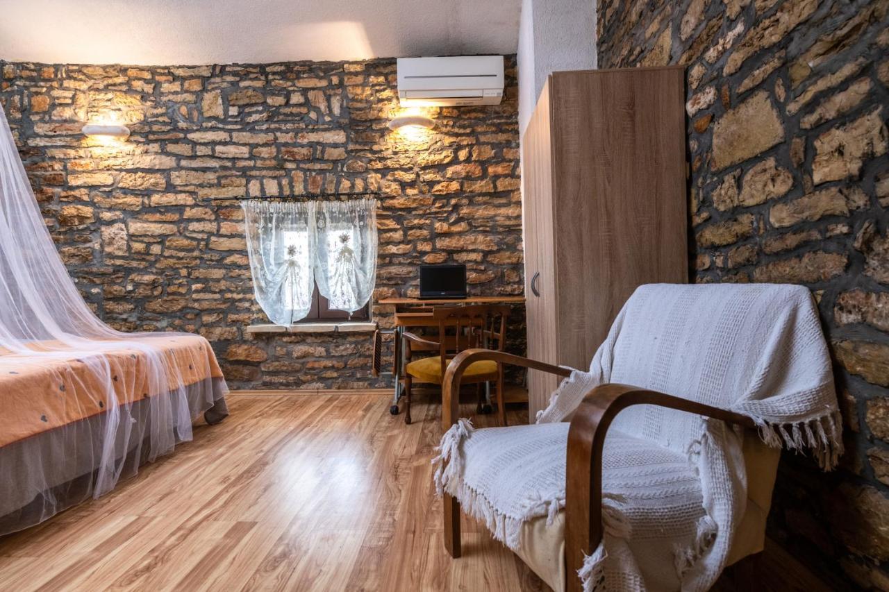 Apartment Larca Kanfanar Kültér fotó