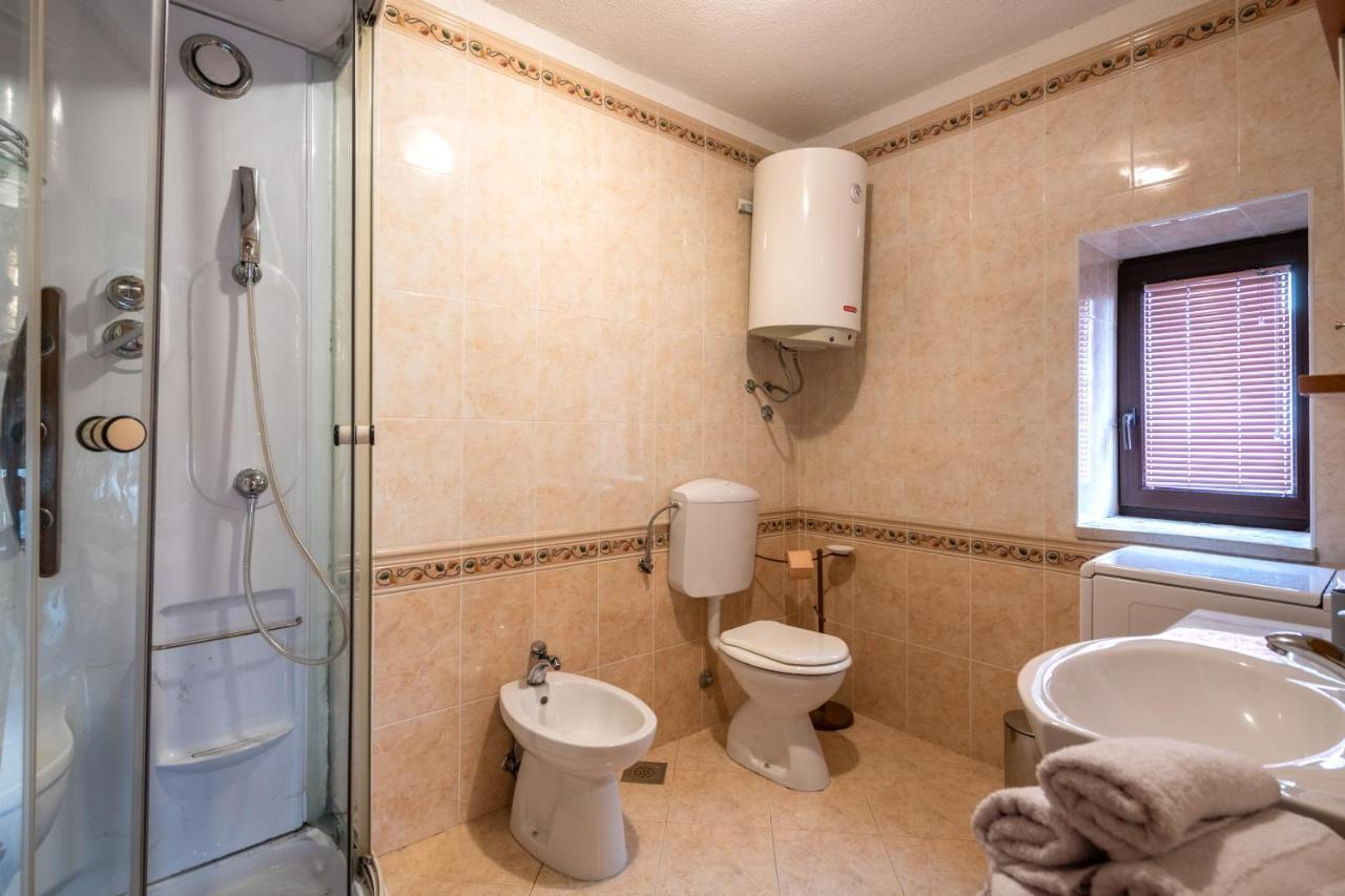 Apartment Larca Kanfanar Kültér fotó